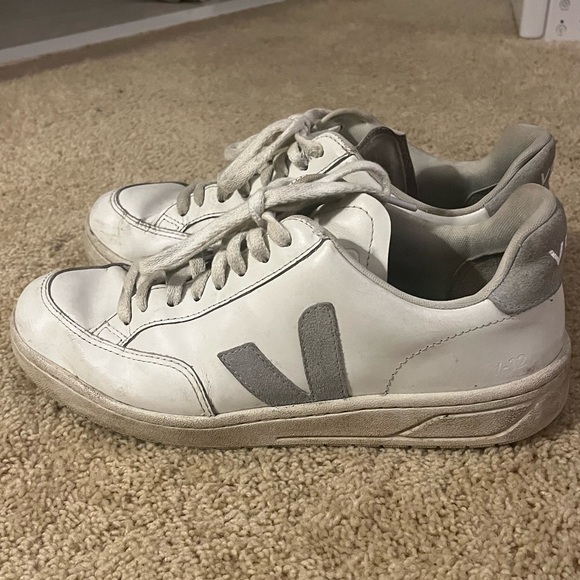 Veja V-12 - Picture 1 of 5